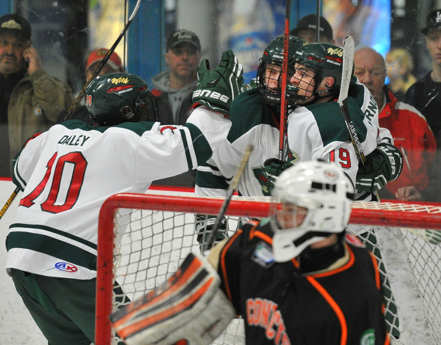Saskatoon Contacts vs The Winnipeg Wild at the Telus Cup West Regional Tournament Final at Rodd Hamm Memorial Arena Saskatoon, Saskatchewan, Canada, April 03, 2016